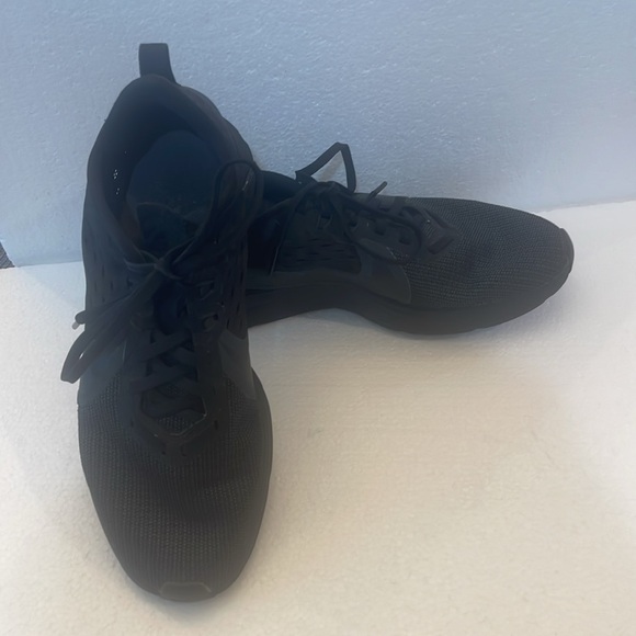 Nike zoom running athletic shoes black lightweight sneakers walking women size 8 - Picture 2 of 12